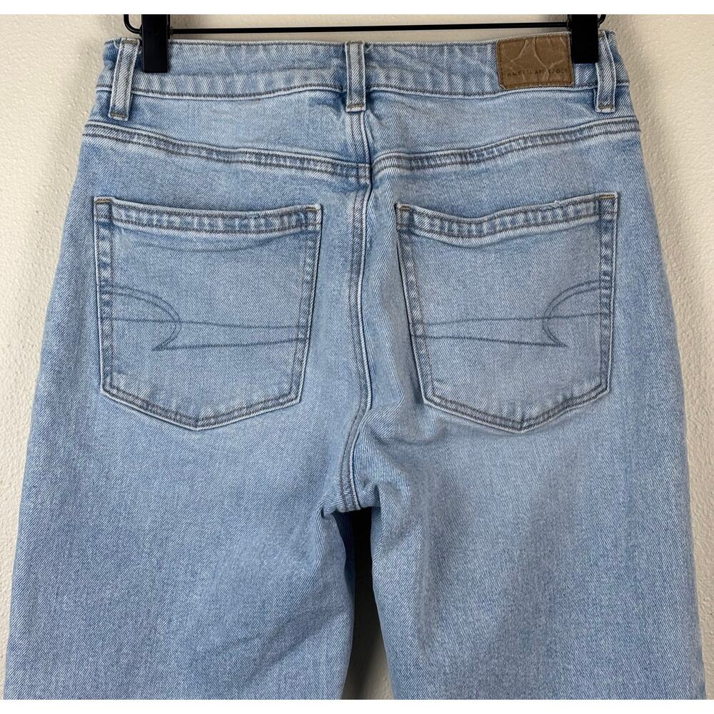 American Eagle Strigid Mom Jeans Women's Size 2 in Blue Breeze - Picture 11 of 12